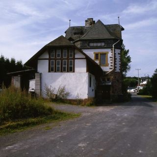 bahnhof-hirschfeld16842811